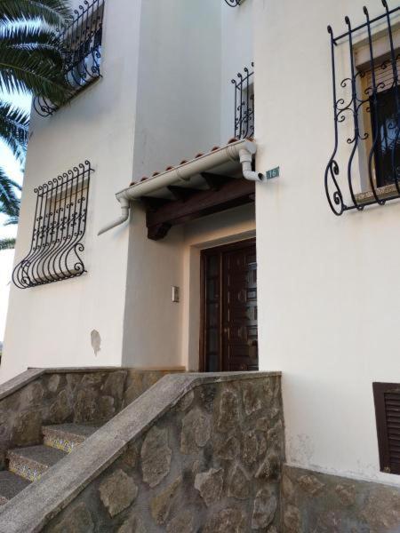 Apartamento Rey-Piscina Дения Екстериор снимка