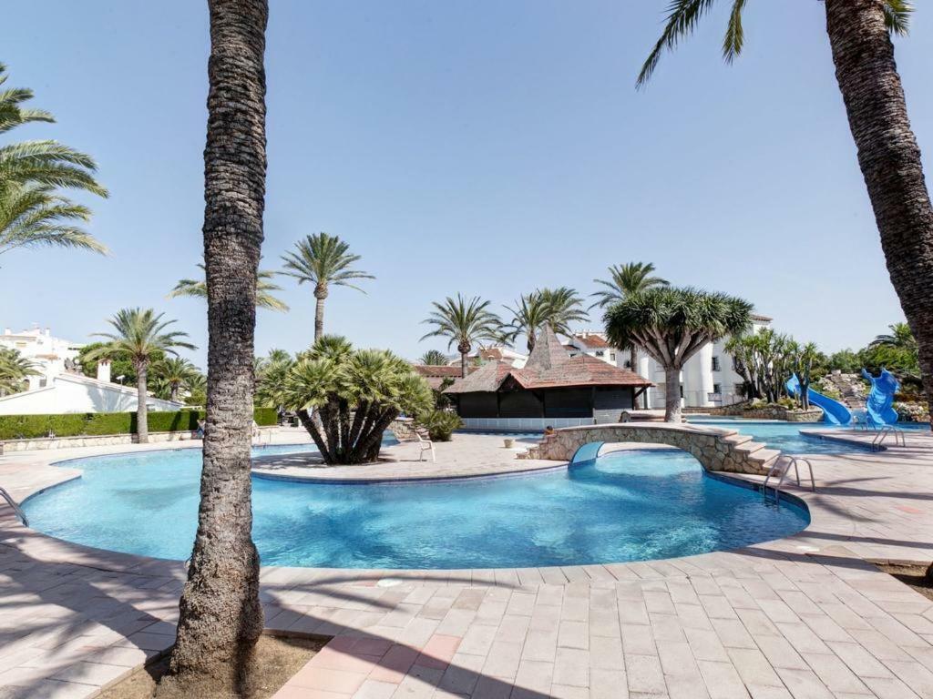 Apartamento Rey-Piscina Дения Екстериор снимка